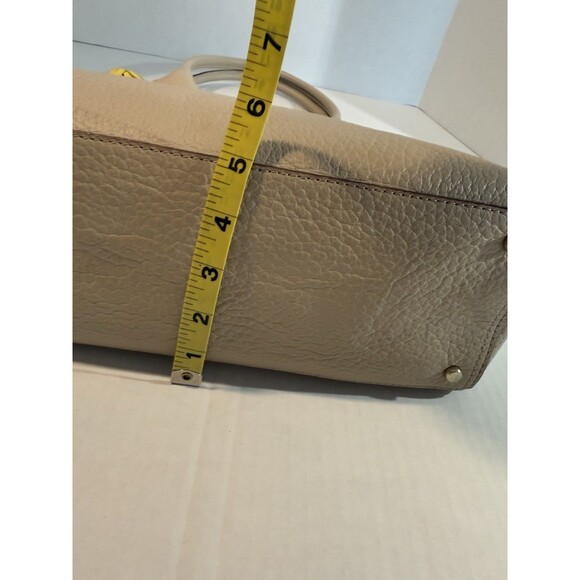Kate Spade LARGE SOUTHPORT AVENUE LINDA LEATHER TOTE BEIGE W/YELLOW ACCENTS $448 - Picture 5 of 16